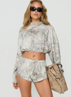 Quinncy Low Rise Sweat Shorts Camo