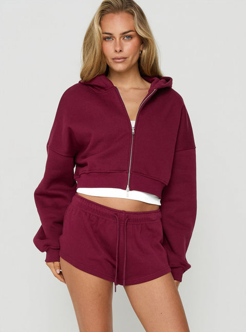 Quinncy Low Rise Sweat Shorts Cherry