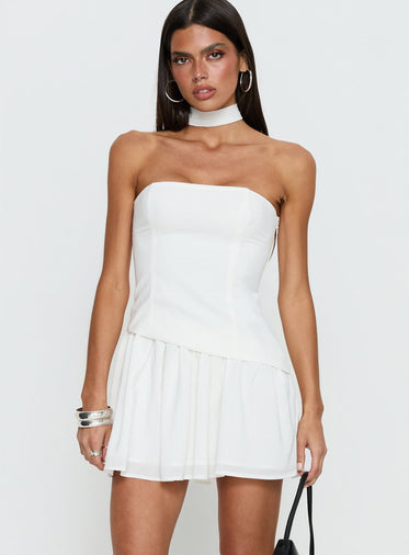 Page 2 for Graduation Outfits & Graduation Dresses 2026 | P