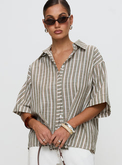 front view of model wearing Princess Polly Qualley Top Multi Half Sleeves V-Neck 