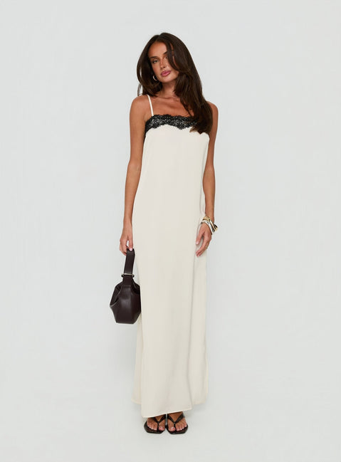 Daesa Lace Maxi Dress Cream / Black