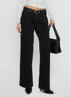 Ellanor Low Rise Straight Leg Jean Washed Black