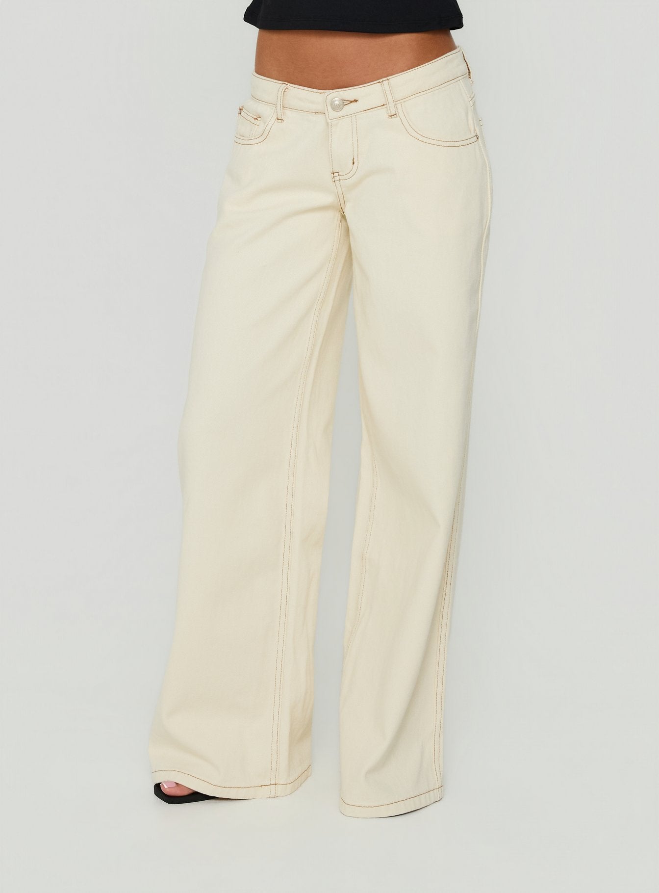 Picco Ultra Low Rise Wide Leg Jeans Creme