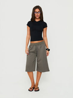 Daily Define High V-Ausschnitt Kurzarm-Top Schwarz