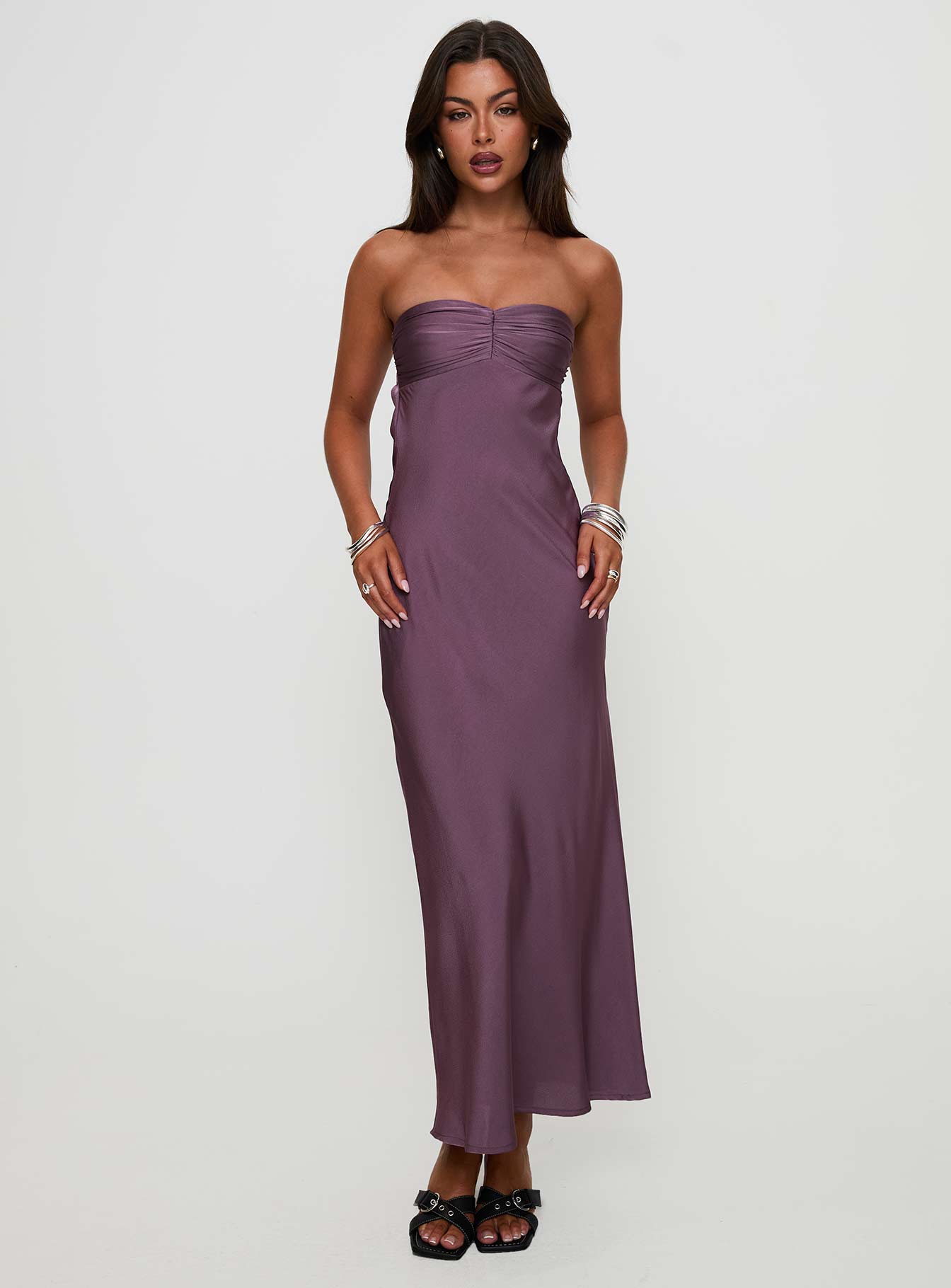 front view of model wearing Princess Polly Maryska Strapless Maxi Dress Purple Sweetheart Neckline 