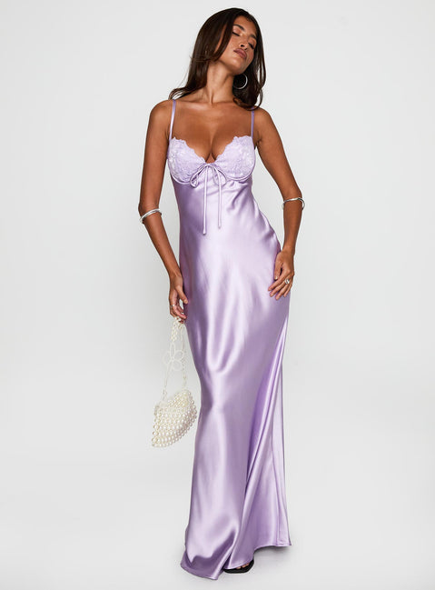 front view of model wearing Princess Polly Fadyen Bias Cut Maxi Dress Lilac Sweetheart Neckline 