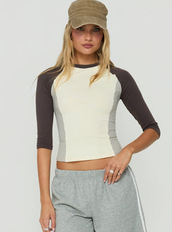 Daily Define 3/4 Sleeve Raglan Tee Multi