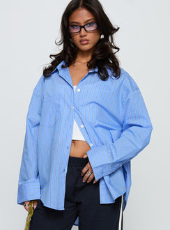 front view of model wearing Princess Polly Kodhi Oversized Long Sleeve Top Blue Stripe Full Sleeves V-Neck 