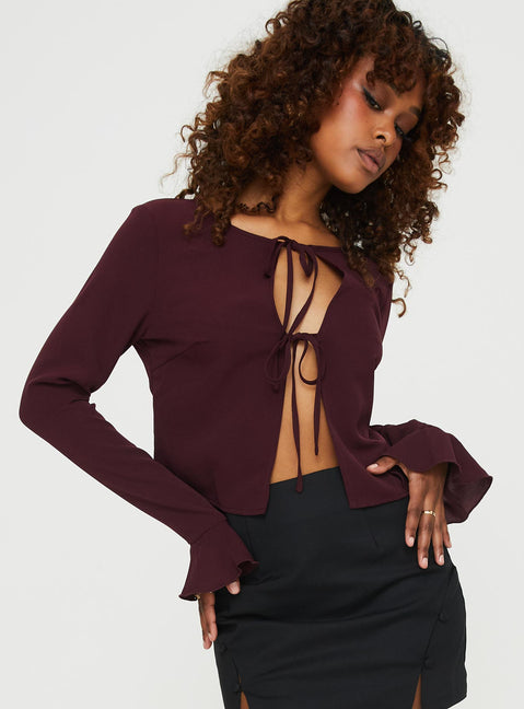 Front view of model wearing  front Princess Polly Full Sleeves High Neck  Bowden Long Sleeve Top Burgundy