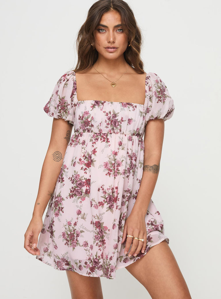 Floral mini dress Square neckline, padded bust, open back with tie fastening Non-stretch, lined bust