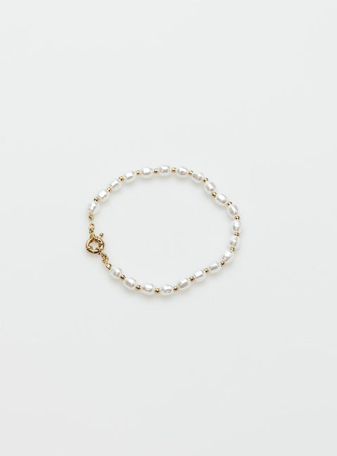 Anklet Pearl design Gold-toned Clasp fastening