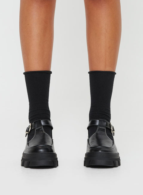 Mary jane heels  Faux leather single strap upper, contrast stitching, treaded sole, platform style, buckle fastening with silver-toned hardware