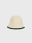 Nocelle Hat White / Black