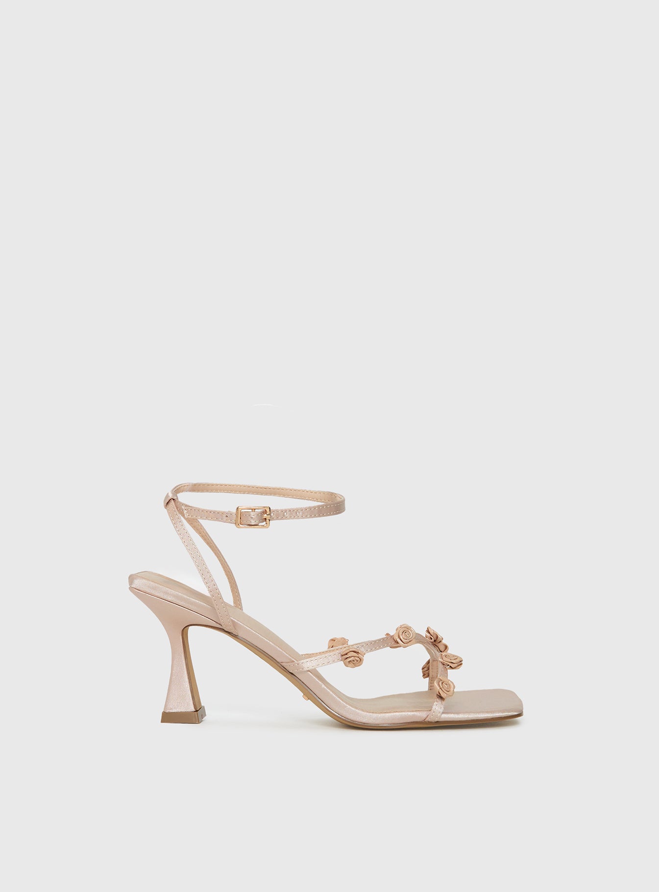 Billini Brynlee Heels Champagne Satin