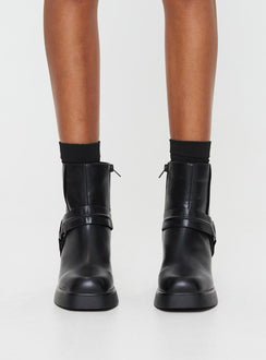 Bishop Boots Black