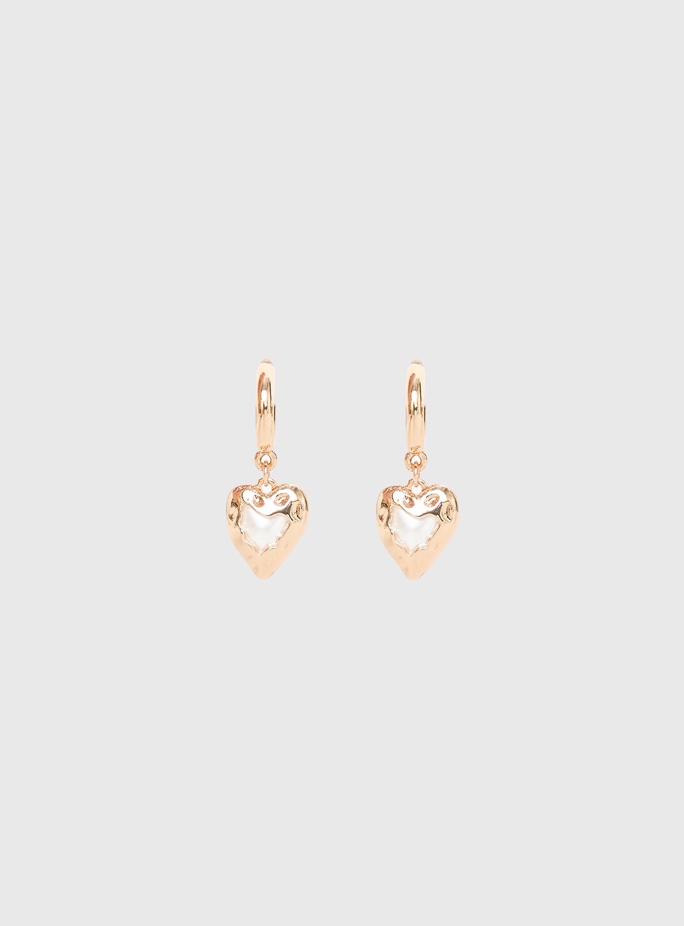 Live In Reality Heart Earrings Gold
