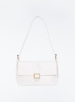 Silky shoulder bag Adjustable and removable shoulder strap, gold-toned hardware, magnetic button and zip fastening internal card slip