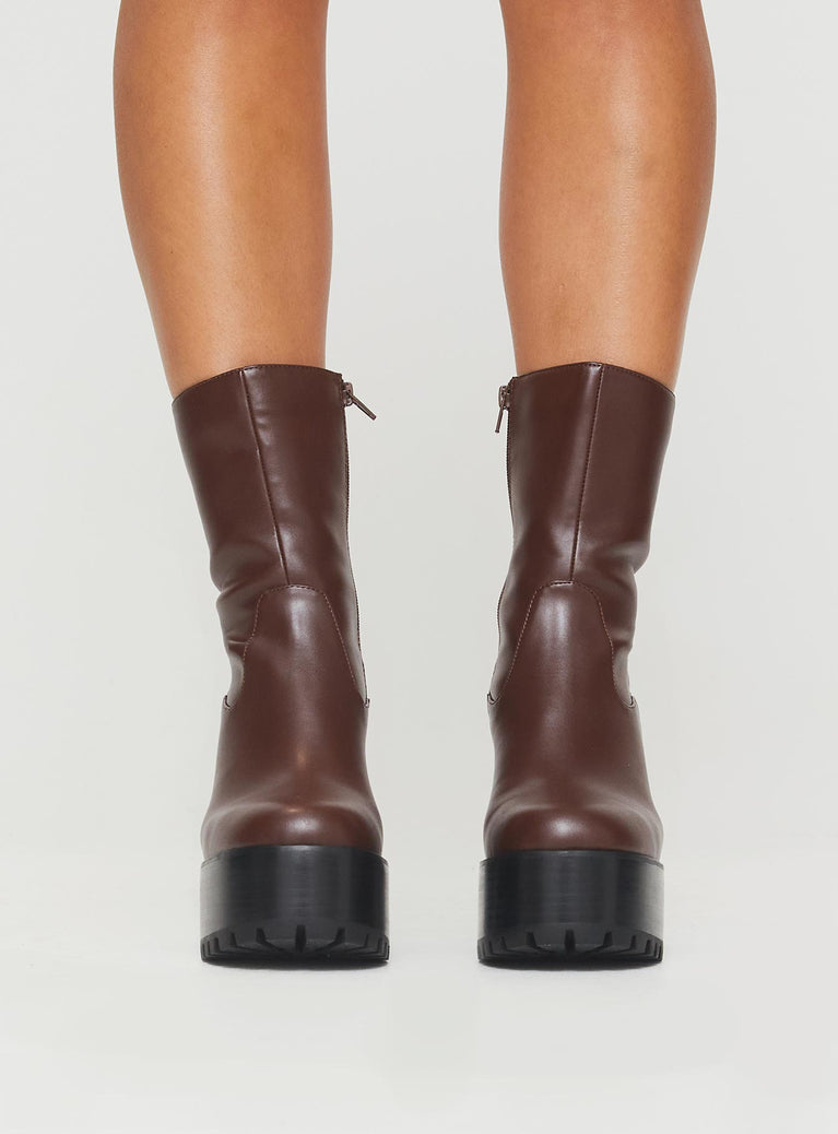 Garbo Boots Brown