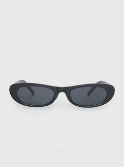 Bad Girl Sunglasses Black
