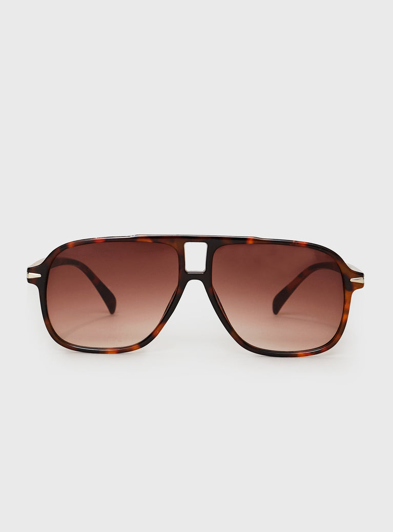 Dore Aviator Sunglasses Brown