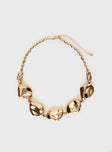 Gold toned necklace Chunky style, losbter clasp fastening