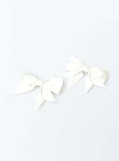 Hair bow Silky material  Alligator style