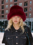 Avaah Fluffy Hat Red