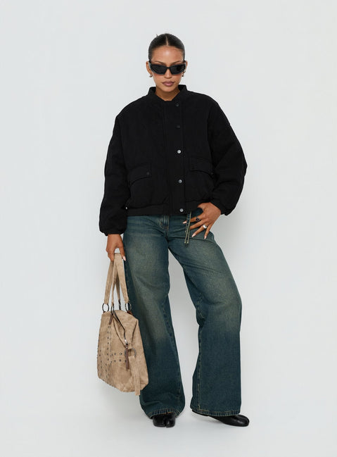 Steppjacke "Stick Season" Schwarz