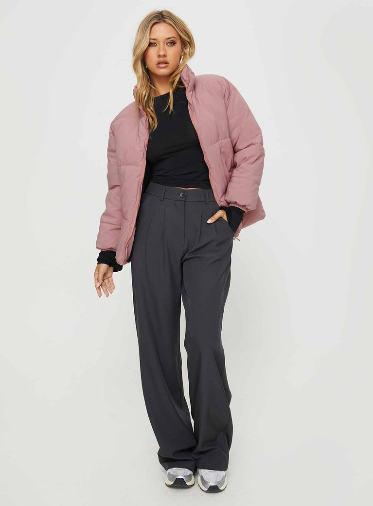 Oversized puffer jacket Drop shoulder, high neck, twin hip pockets, elasticated cuffs, zip fastening at front  Non-stretch, fully lined  Princess Polly Lower Impact