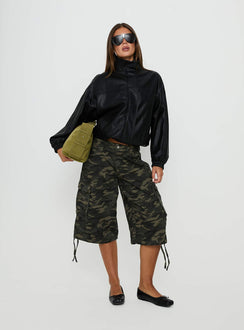 Hudsen Longline Cargo Shorts Camo
