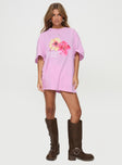 side view of model wearing Princess Polly Hibiscus Haven Oversized Tee Pink Half Sleeves Crew Neck 