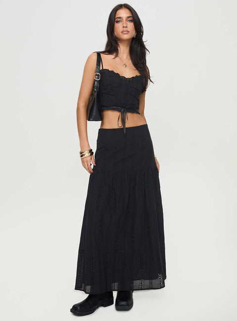 Black two piece set Crop top, adjustable shoulder straps, sweetheart neckline