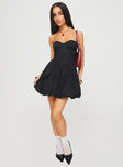 side view of model wearing Princess Polly Zafira Strapless Bubble Hem Mini Dress Black Sweetheart Neckline 