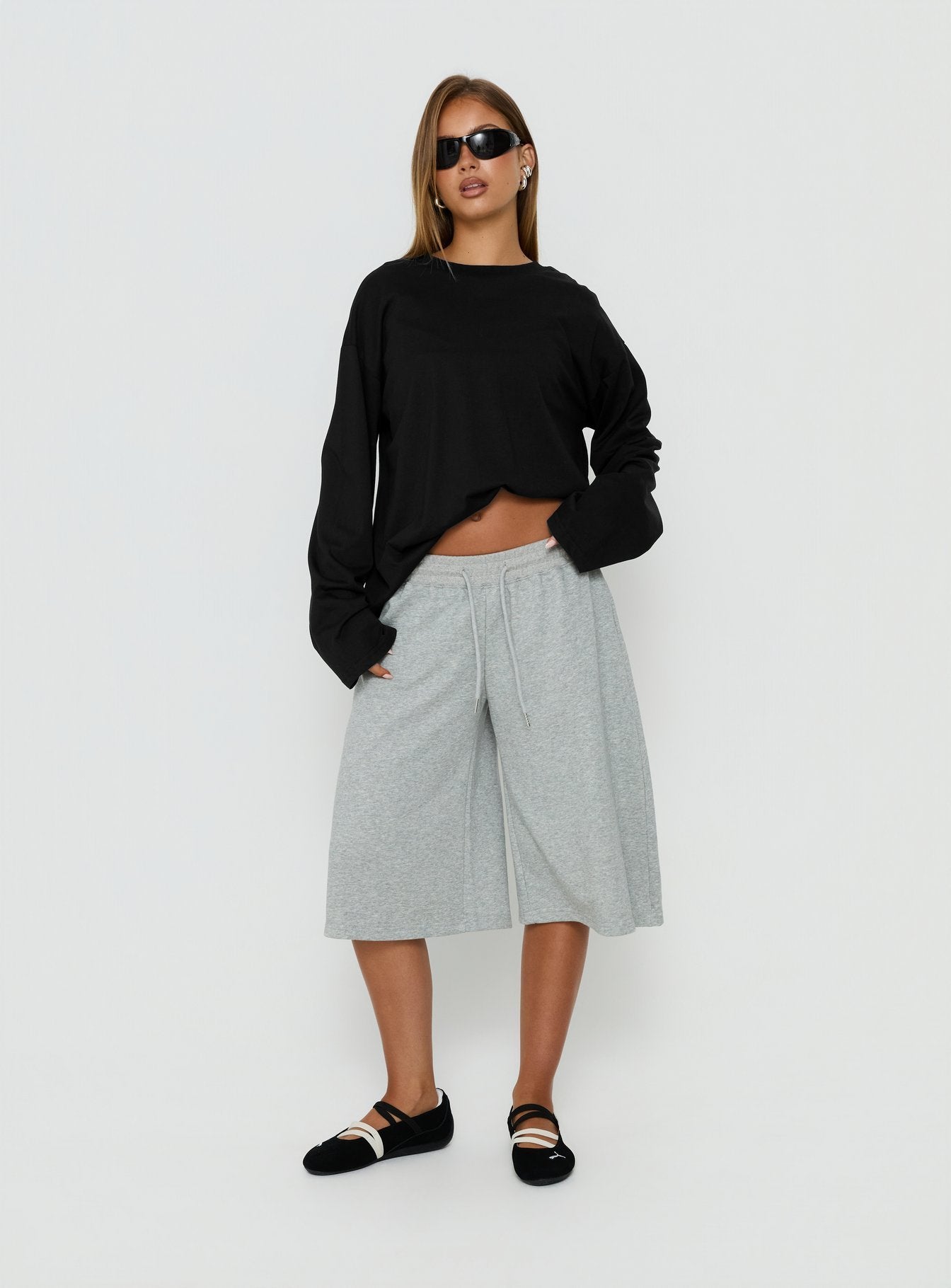 Settle Down Langarmshirt Schwarz