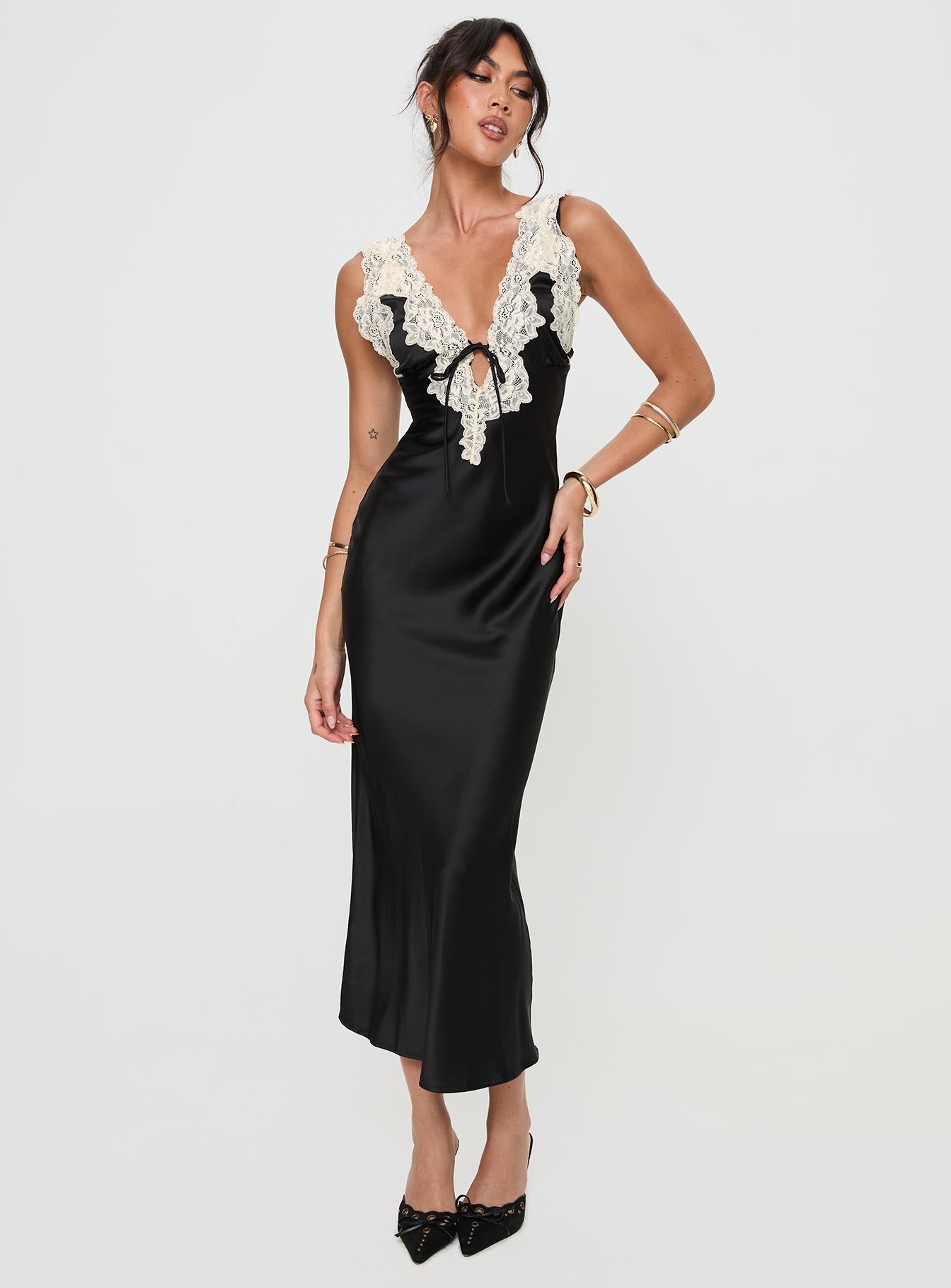 front view of model wearing Princess Polly Nourish Maxi Dress Black V-Neck 