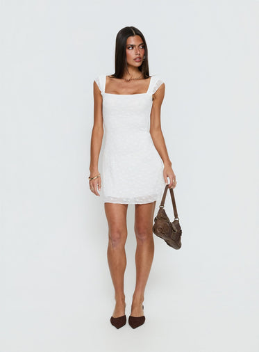 Shop White Dresses | Mini, Midi & Maxi Dresses