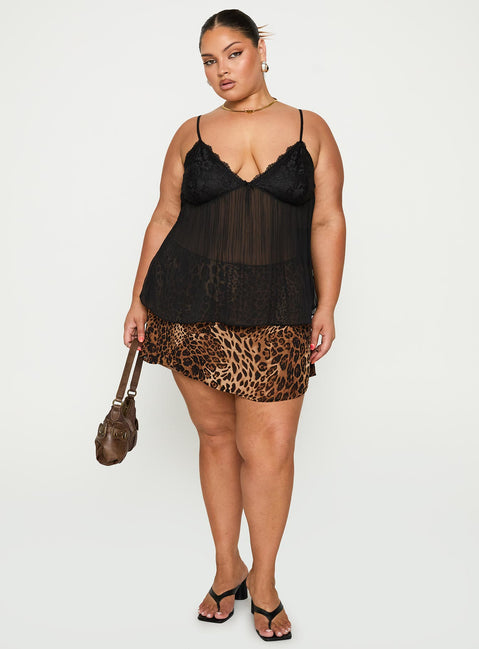 side view of model wearing Princess Polly Zami Pleat Top Black Curve Sleeveless Plunger 