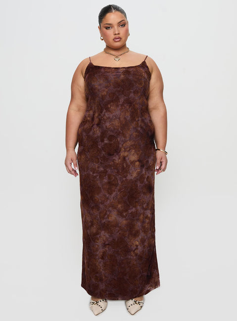 front view of model wearing Princess Polly Knox Maxi Dress Chocolate Paisley Curve Scoop Neck 