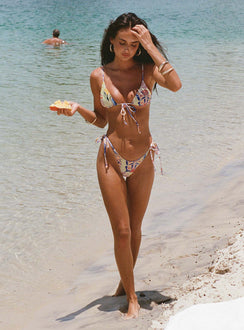 Graphic print bikini top Adjustable shoulder straps, tie fastening at bust, gold toned hardware, adjustable coverage