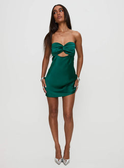 front view of model wearing Princess Polly Faviola Mini Dress Emerald Sweetheart Neckline 