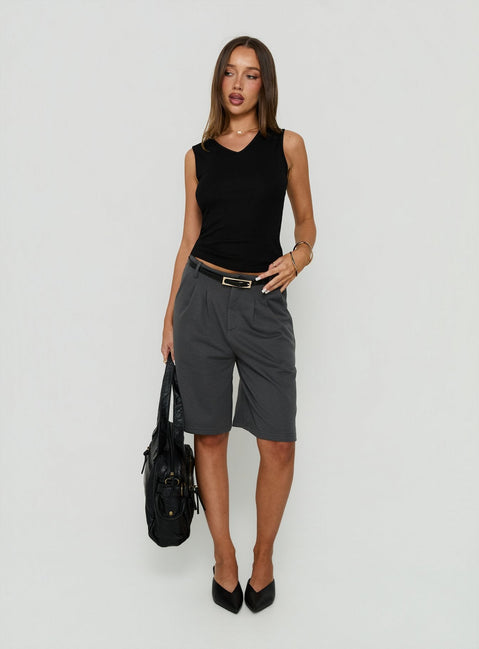 Charlea Fleece Tailored Longling Short Charcoal