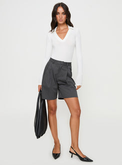 front view of model wearing Princess Polly Tarpley Long Sleeve Bodysuit White Full Sleeves 