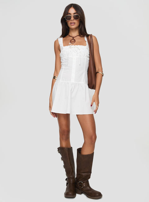 front view of model wearing Princess Polly Heart Shaped Mini Dress Porcelain Square Neck 