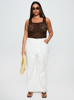 front view of model wearing Princess Polly Fawcett Jeans White Curve High Waisted 