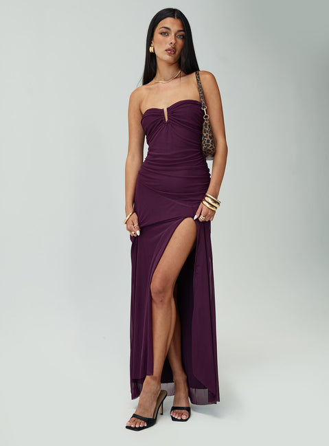front view of model wearing Princess Polly Barbarella Strapless Maxi Dress Purple Sweetheart Neckline 