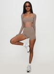 Touchdown Active Contour Short Taupe