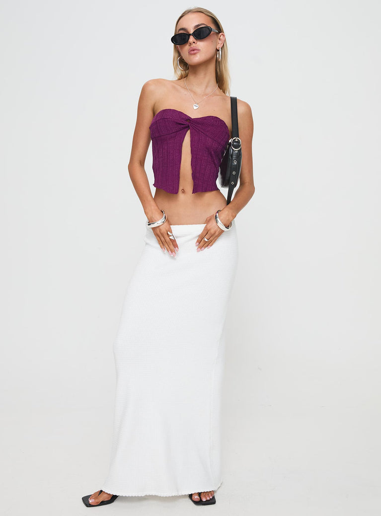 front view of model wearing Princess Polly Mani Top Purple Sleeveless Sweetheart 