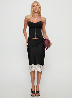   front view of model wearing Princess Polly Anchored Midi Skirt Noir Midi Skirts 