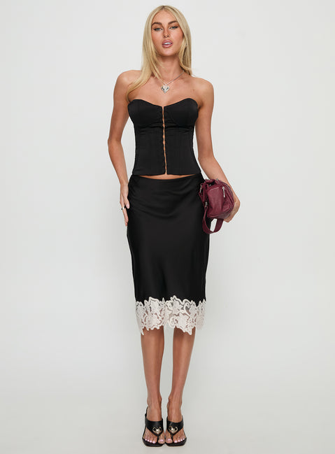   front view of model wearing Princess Polly Anchored Midi Skirt Noir Midi Skirts 