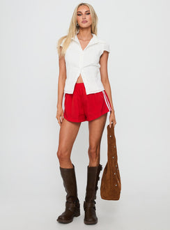 Borderline Track Short Red / White